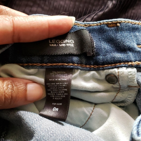 Jeans - Picture 3 of 4